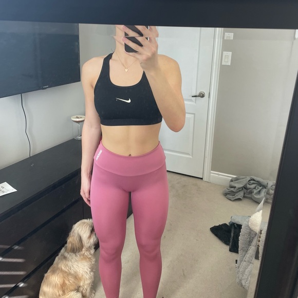 Pink Gym Shark Leggings - Picture 2 of 2